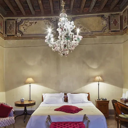 Cappello Hotel 3*